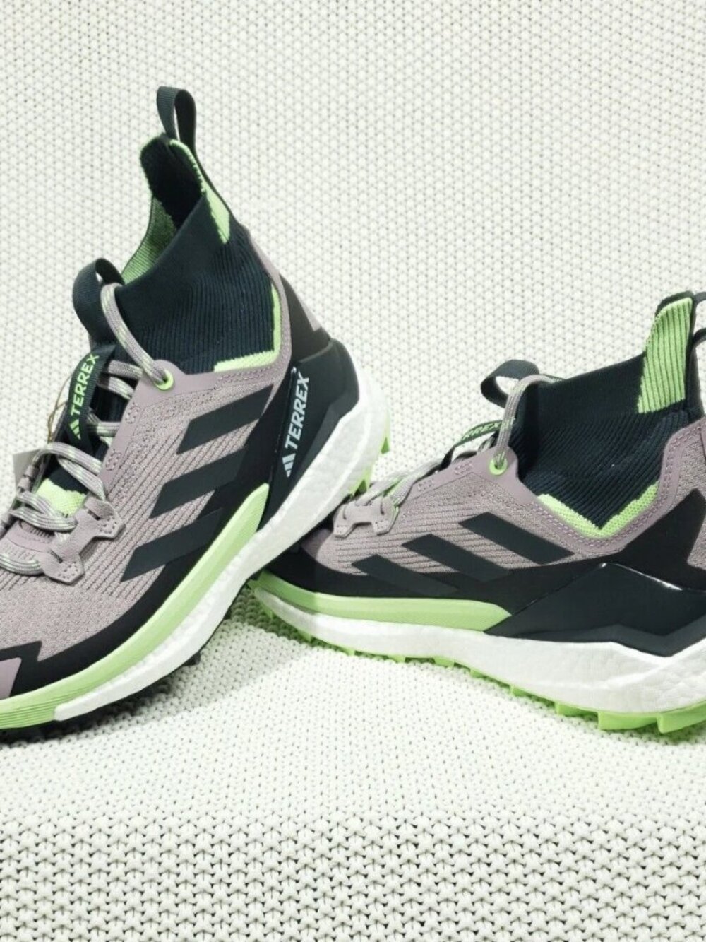 Adidas Terrex Free Hiker 2.0 Hiking Shoes Women's Size 8.5 Purple Sneakers. NWB